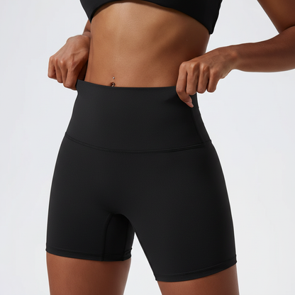 Shorts biker negro cintura alta detalle frontal waistband
