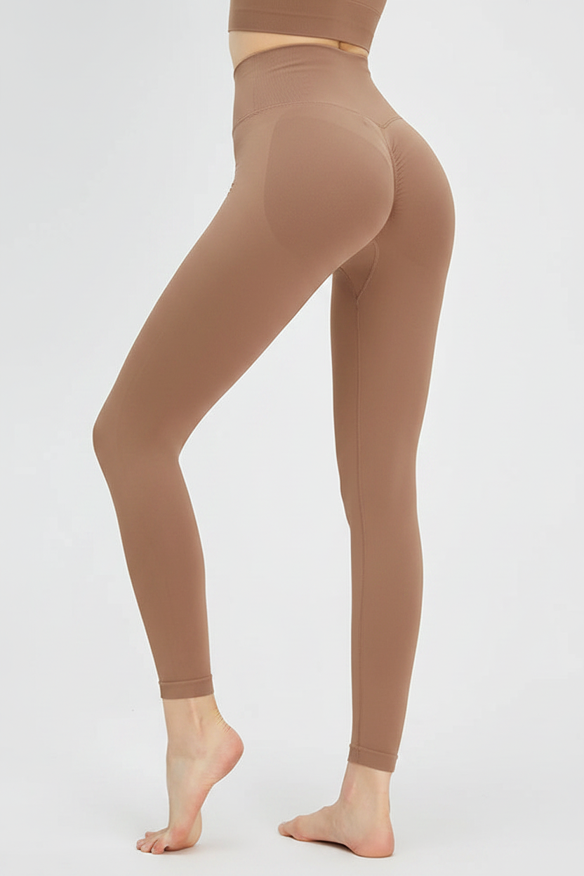 Leggings deportivos marrón claro cintura alta push-up scrunch vista trasera