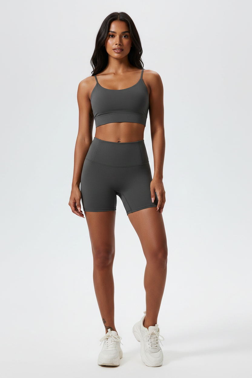 Shorts biker gris cintura alta vista frontal completa